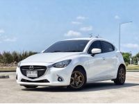 Mazda 2 5Dr 1.3 Sport ปี 2015 สีขาว รูปที่ 3